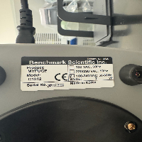 Benchmark myFuge Micro Centrifuge image 0
